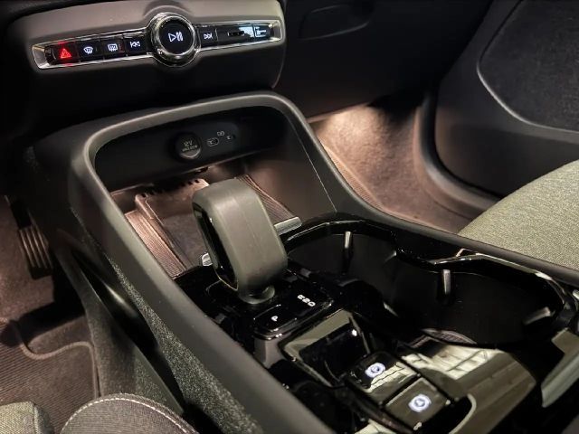 Volvo XC40 Dark Plus