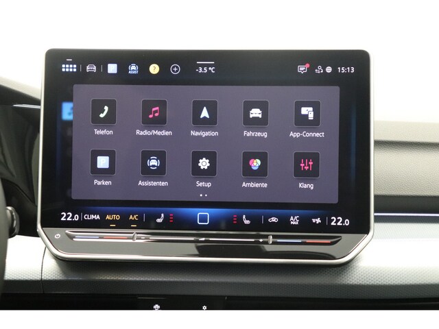 Volkswagen Golf 1.5 eTSI DSG Variant