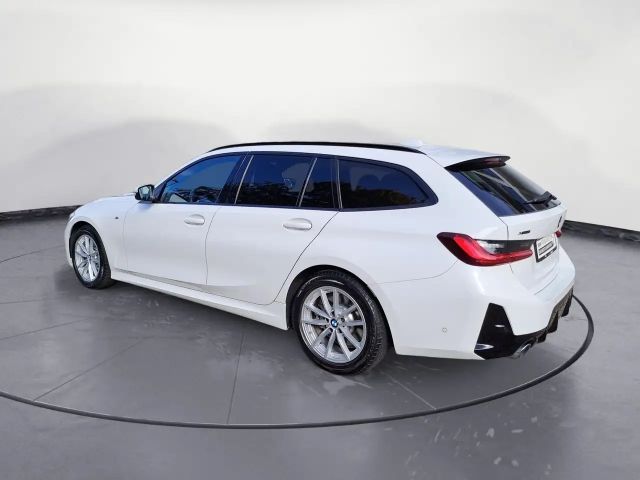 BMW 330 330d M-Sport Touring xDrive