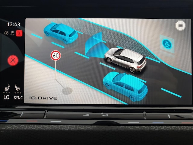 Volkswagen Golf GTI Style