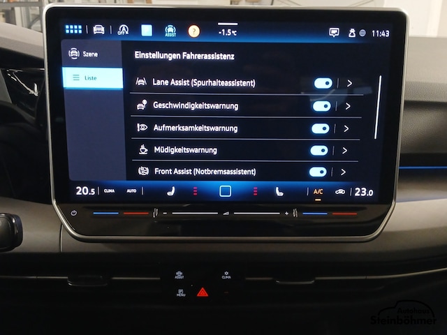 Volkswagen Golf 1.5 eTSI DSG Life Variant