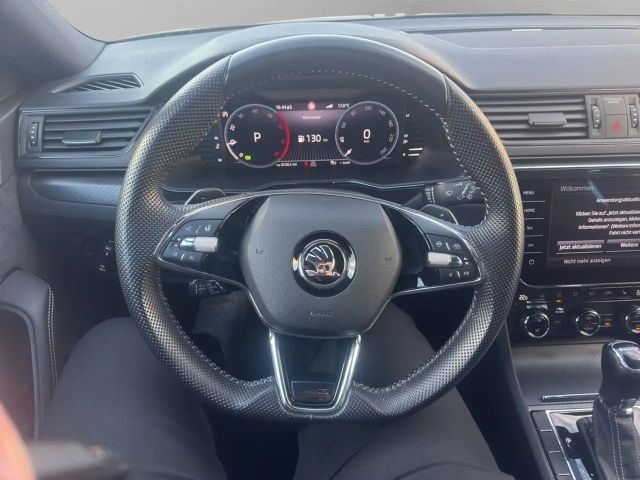 Skoda Superb 2.0 TDI Combi Sportline