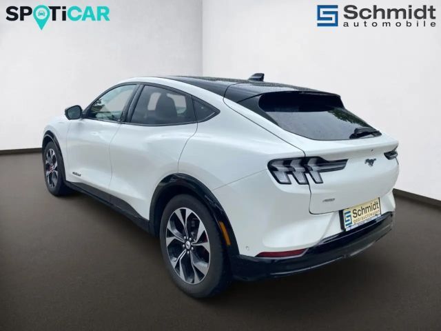 Ford Mustang Mach-E AWD Extended range