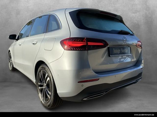 Mercedes-Benz B 180 B 180 ADVANCED/LED/KAMERA/WINTER-PAKET/MBUX SHZ