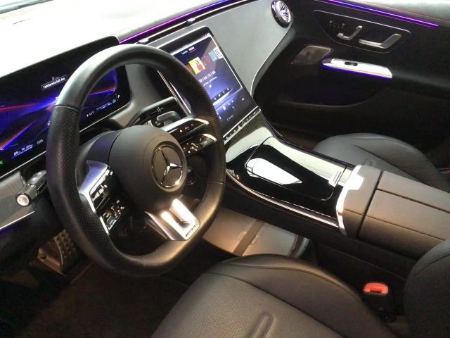 Mercedes-Benz EQE 43 4MATIC Sedan