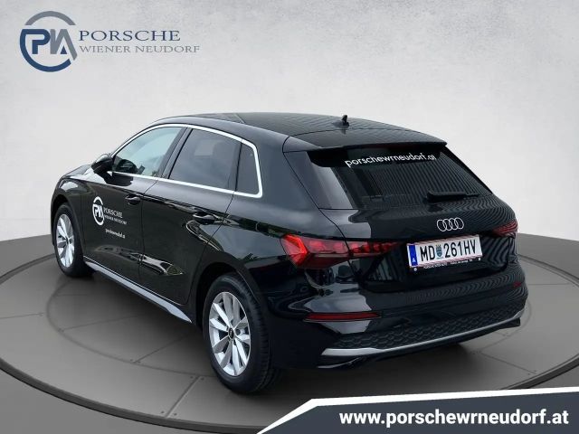 Audi A3 30 TFSI Sedan