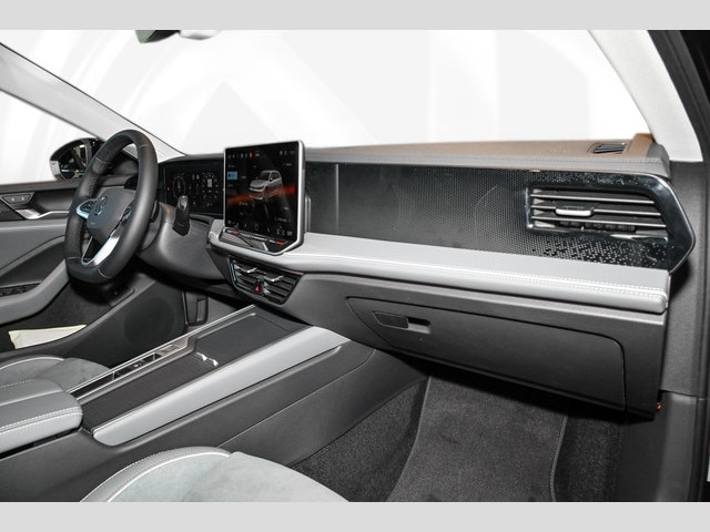 Volkswagen Passat 1.5 eTSI Business DSG