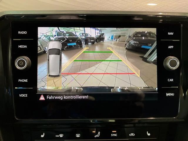 Volkswagen Passat 2.0 TDI Business DSG Variant