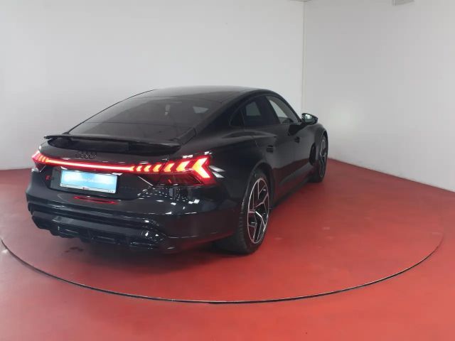 Audi RS e-tron GT Quattro Sport