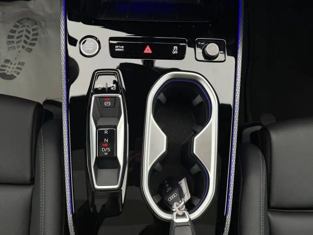 Audi A6 2.0 TDI S-Line