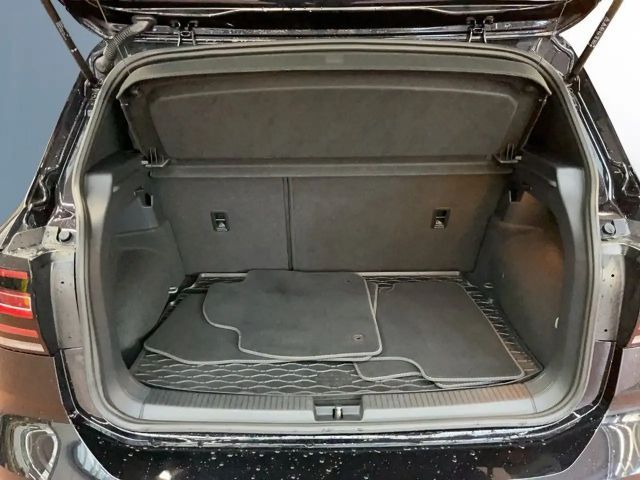 Volkswagen T-Cross 1.0 TSI DSG Life R-Line