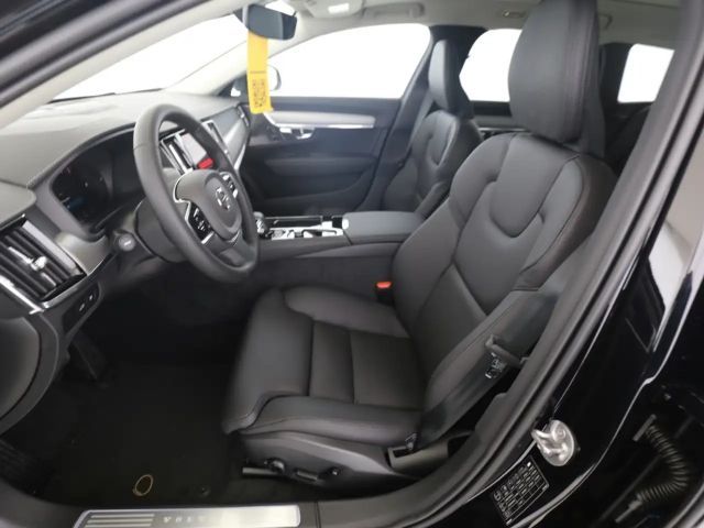 Volvo V90 AWD Dark Plus Recharge