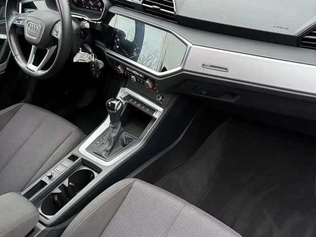 Audi Q3 35 TDI S-Tronic