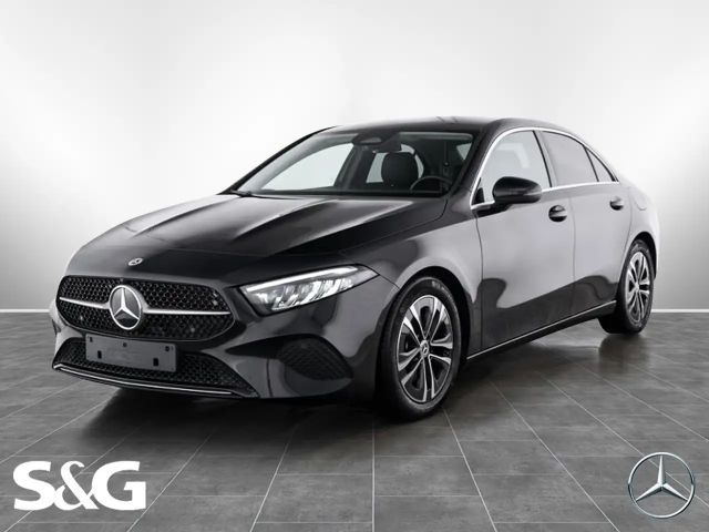Mercedes-Benz A 200 Progressive