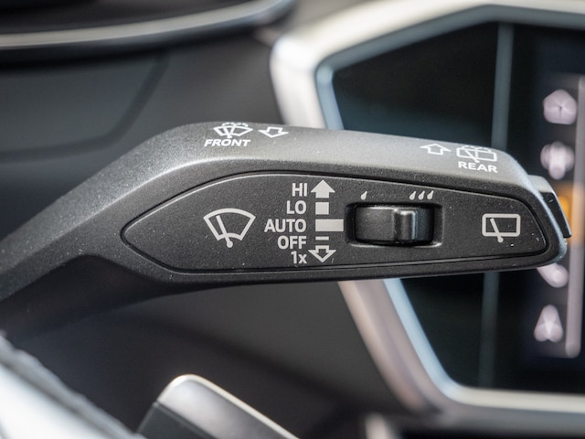 Audi A6 40 TDI Avant S-Tronic