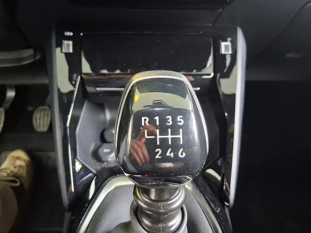 Peugeot 2008 Allure Pack PureTech