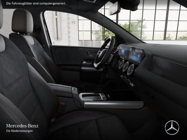 Mercedes-Benz B 200 AMG Line Sedan