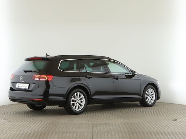 Volkswagen Passat 1.5 TSI Business Variant