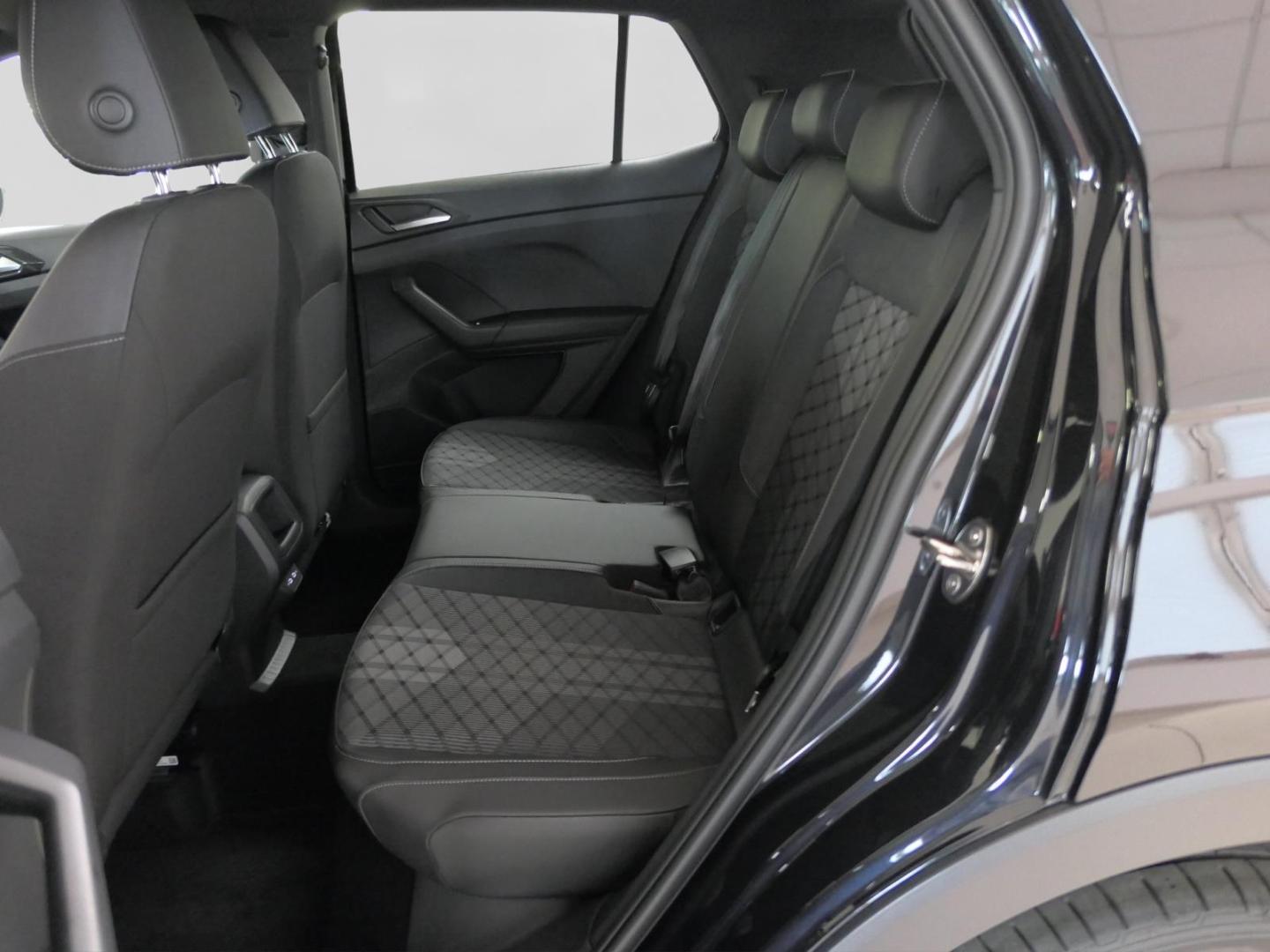 Volkswagen T-Cross 1.0 TSI DSG R-Line