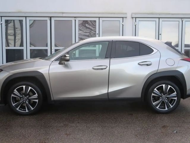 Lexus UX 250h Style Edition