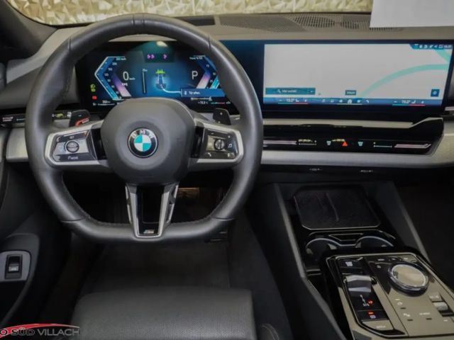 BMW 520 520d M-Sport Touring xDrive