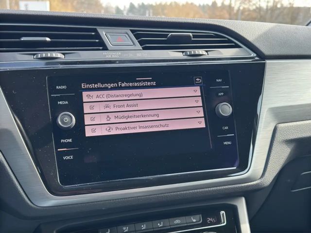 Volkswagen Touran 2.0 TDI Comfortline DSG