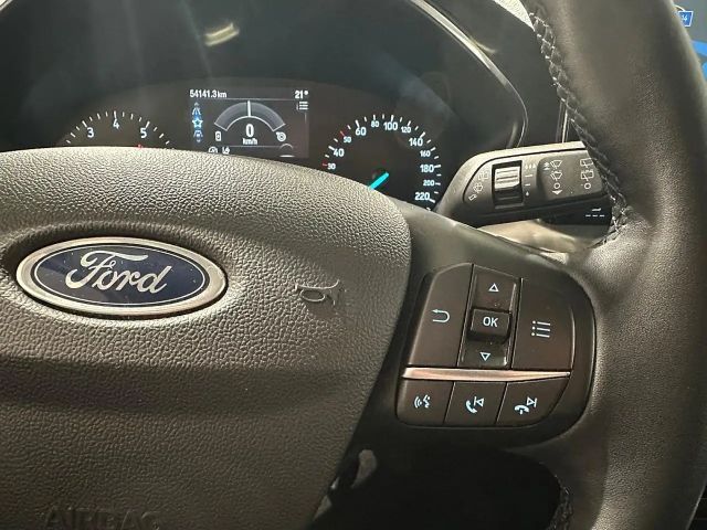 Ford Focus EcoBoost Titanium Wagon