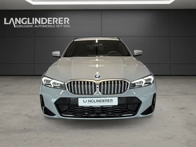 BMW 320 320d M-Sport Touring xDrive