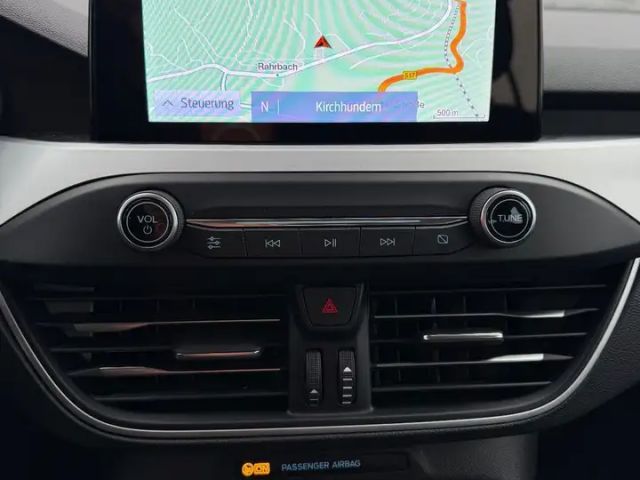 Ford Focus Cool & Connect Wagon