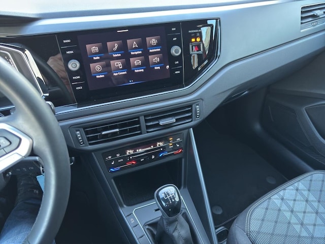 Volkswagen Taigo 1.0 TSI R-Line Style