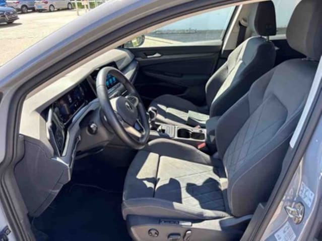 Volkswagen Golf Style