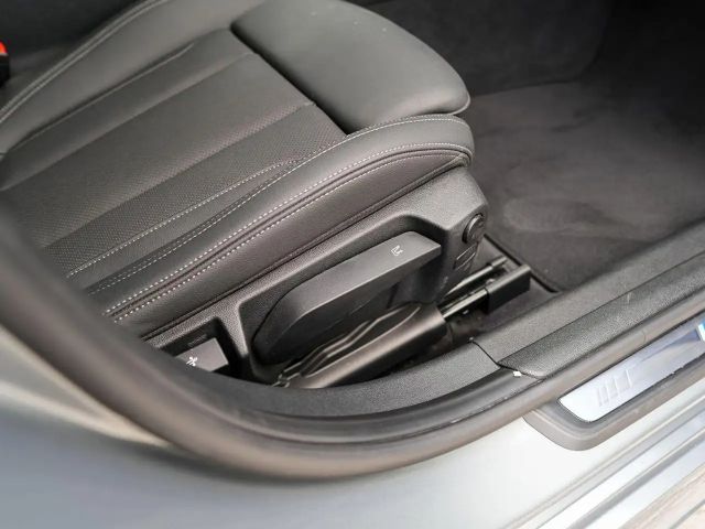 BMW 330 330d M-Sport Touring xDrive