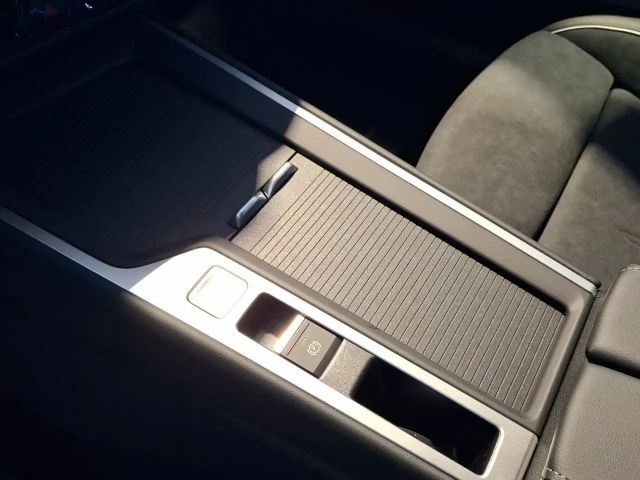 Volkswagen Passat 4Motion Business DSG Variant