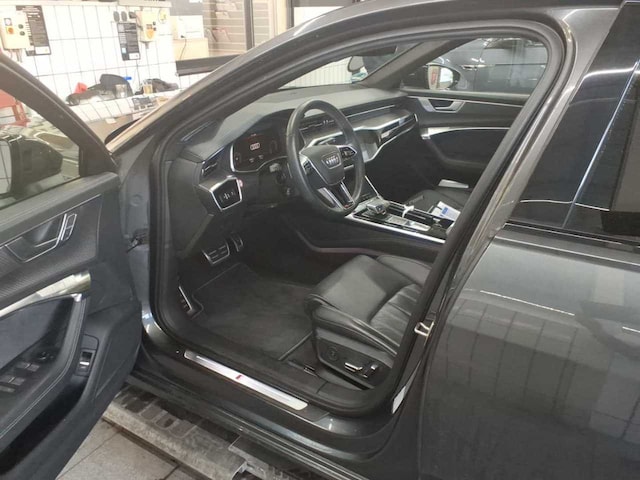 Audi S6 Avant Quattro