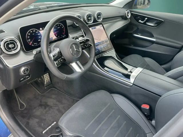 Mercedes-Benz C 200 AMG Line Sedan