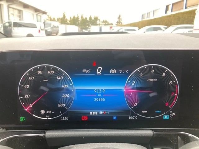 Mercedes-Benz GLA 220 4MATIC AMG Line