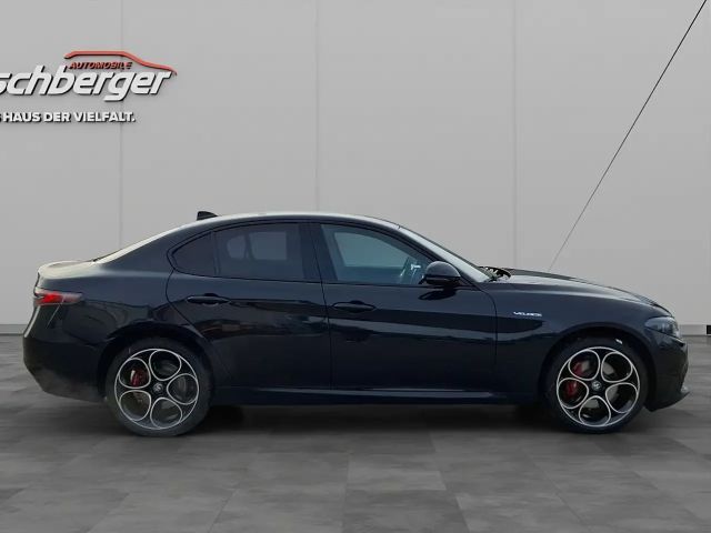 Alfa Romeo Giulia AT8 Q4 Veloce