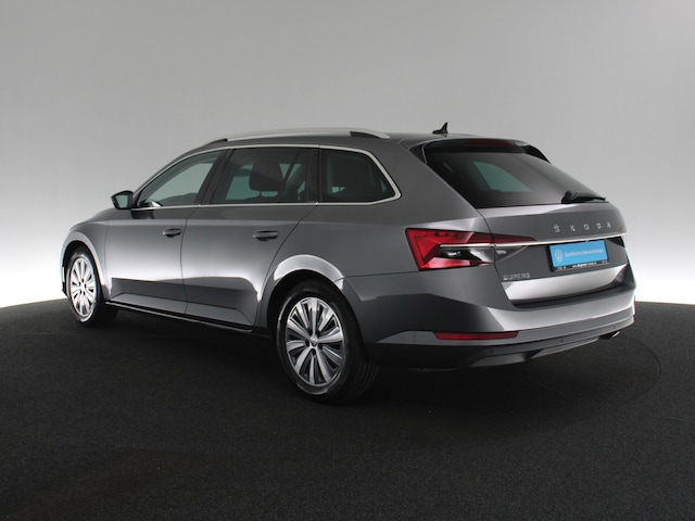 Skoda Superb 2.0 TDI Combi Style Style