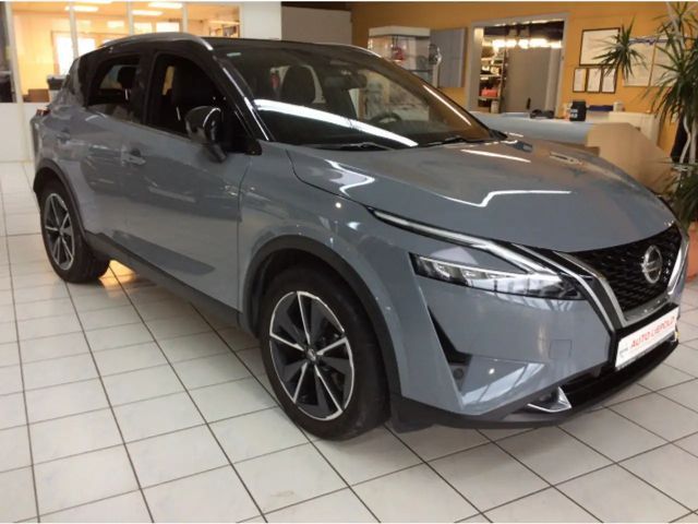 Nissan Qashqai DIG-T Tekna