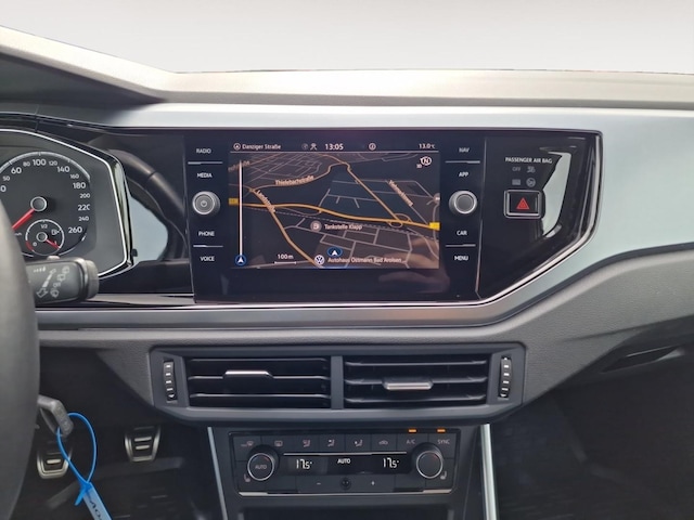 Volkswagen Polo VI 1.0 KlimaA SHZ Navi