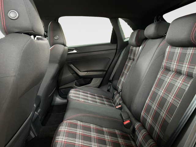 Volkswagen Polo 2.0 TSI DSG