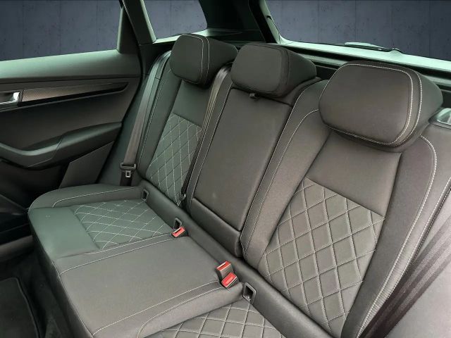 Skoda Karoq 2.0 TSI 4x4 Sportline