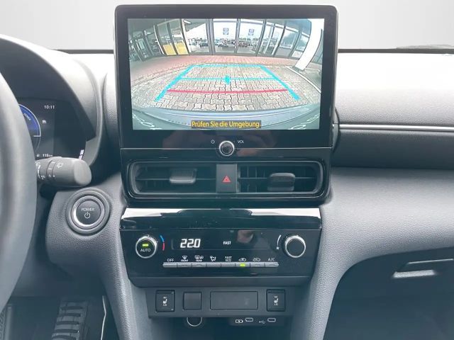 Toyota Yaris Cross Team D