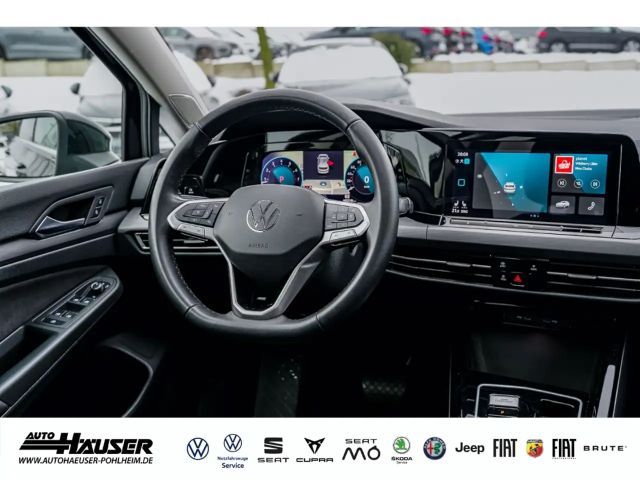 Volkswagen Golf 1.5 eTSI DSG Golf VIII Style