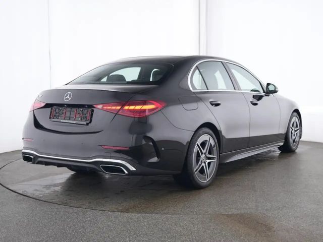Mercedes-Benz C 180 AMG Line Sedan