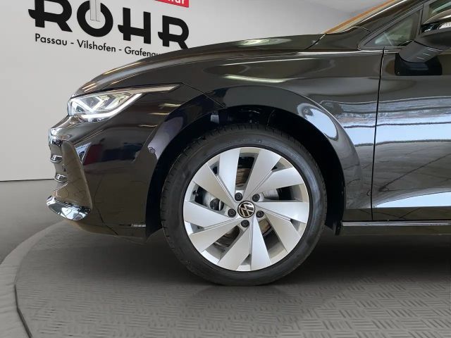 Volkswagen Golf 1.5 TSI BMT Golf VIII