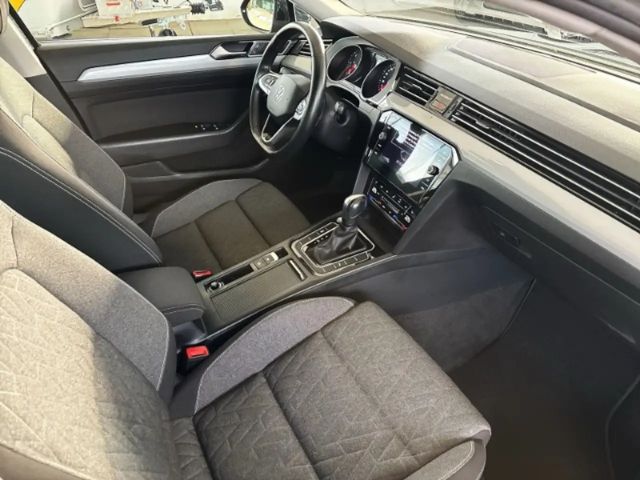 Volkswagen Passat 2.0 TDI Business DSG Variant