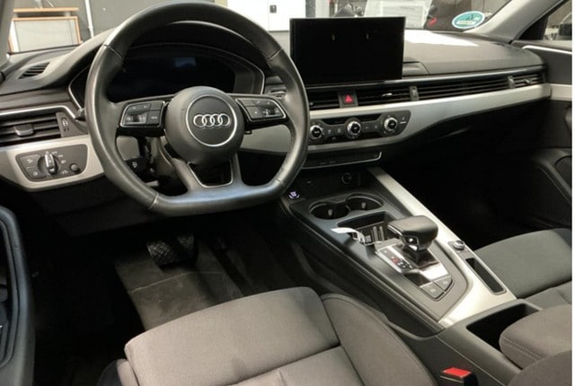 Audi A4 35 TFSI Avant S-Tronic