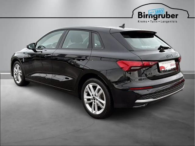 Audi A3 30 TFSI Sedan