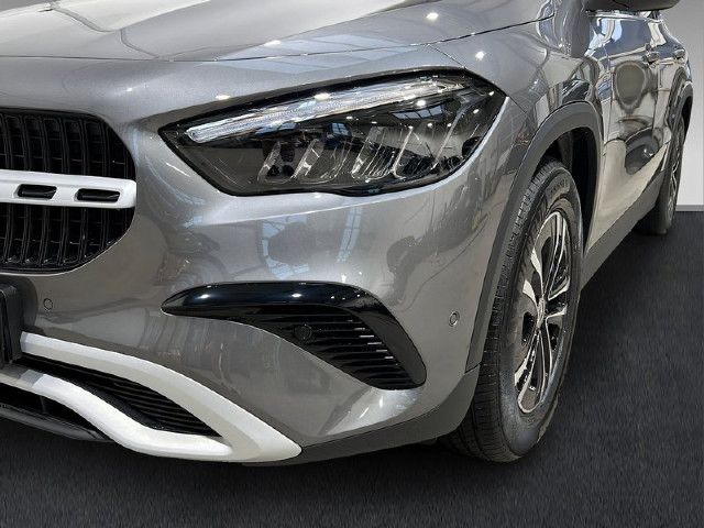Mercedes-Benz GLA 200 GLA 200 d